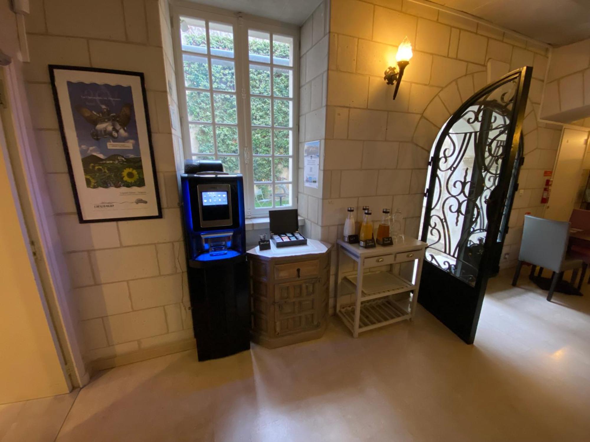 Hotel Le Medieval Palais Des Papes Avignon Buitenkant foto