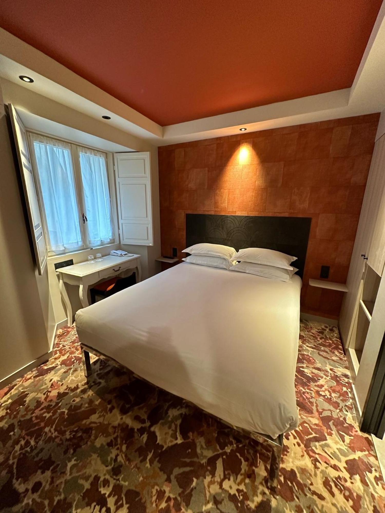 Hotel Le Medieval Palais Des Papes Avignon Buitenkant foto